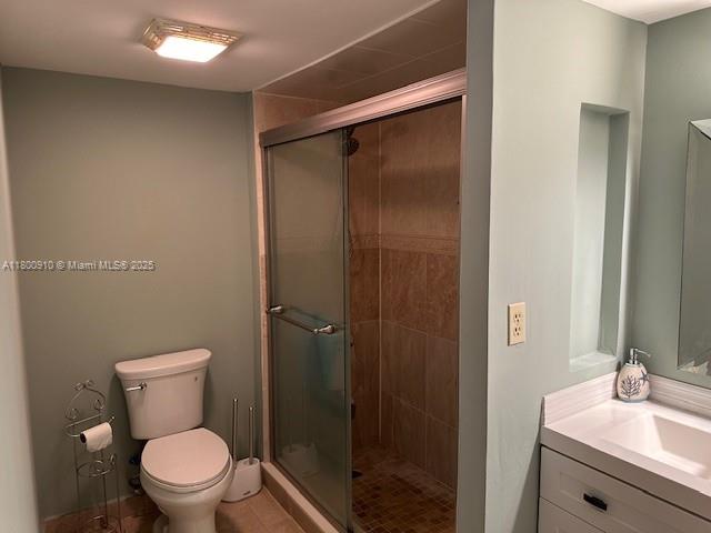 WINSTON TOWERS 600 CONDO - Residential Lease