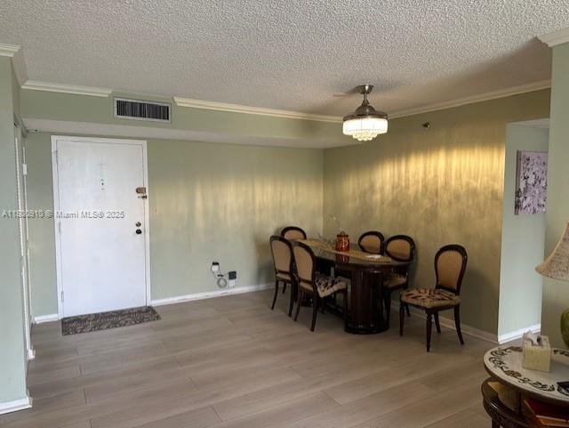 WINSTON TOWERS 600 CONDO - Residential Lease