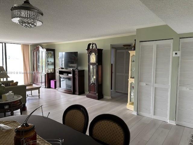 WINSTON TOWERS 600 CONDO - Residential Lease