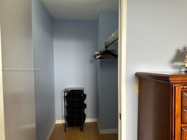 WINSTON TOWERS 600 CONDO - Residential Lease