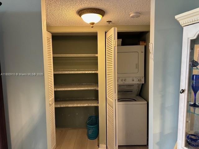 WINSTON TOWERS 600 CONDO - Residential Lease