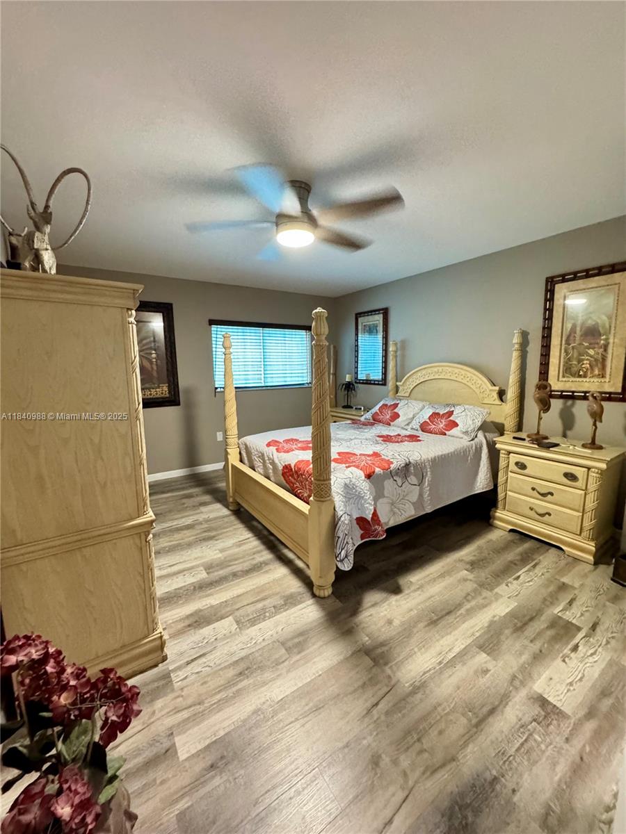 Large 3rd floor corner unit recently remodeled with new kitchen cabinets, quartz counters and stainless steel appliances. This condo features 2 bedrooms with walk-in closets and 2 updated bathrooms. Association fees include water, trash, basic cable, internet and many amenities including clubhouse, gym, tennis courts, pools, and more. Please allow 24 hour notice to show unit.