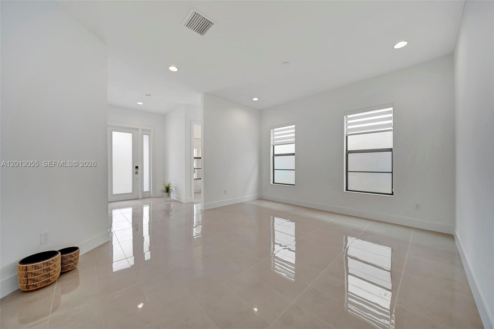 MARINA LANDINGS - Residential Lease