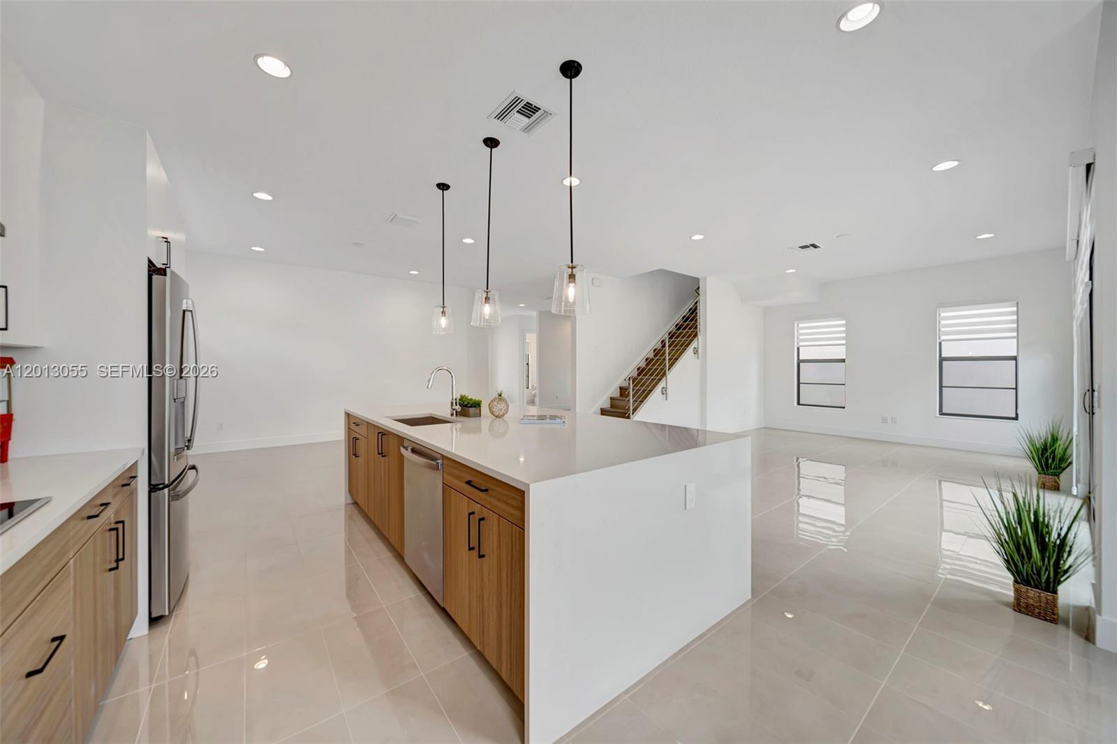 MARINA LANDINGS - Residential Lease