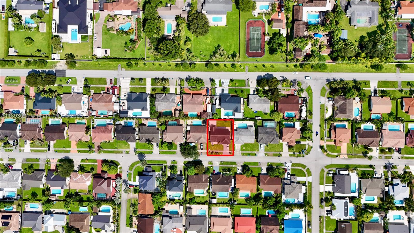 G B ESTATES - Residential