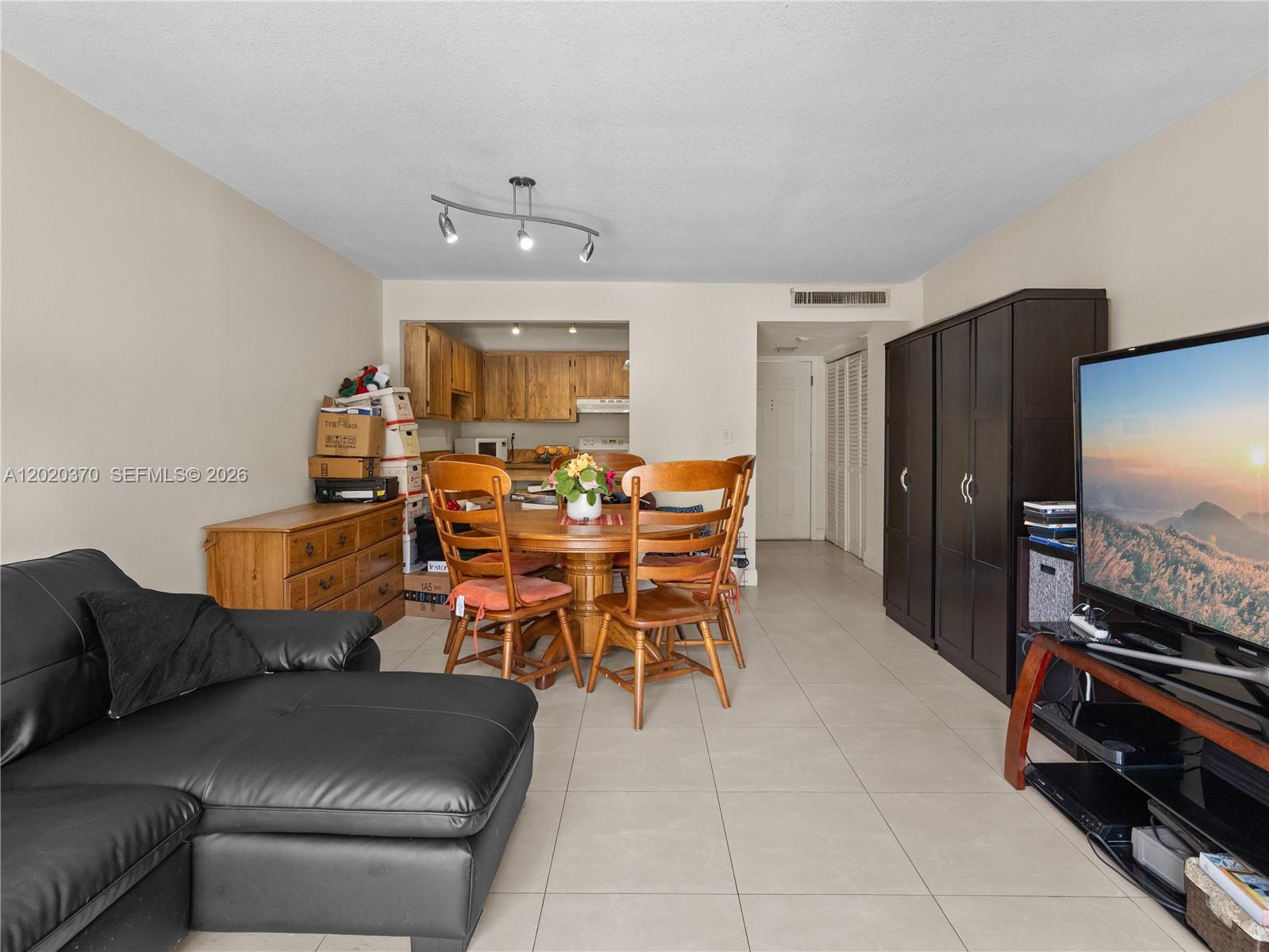 WISPERWOOD VILLAGE CONDO - Residential