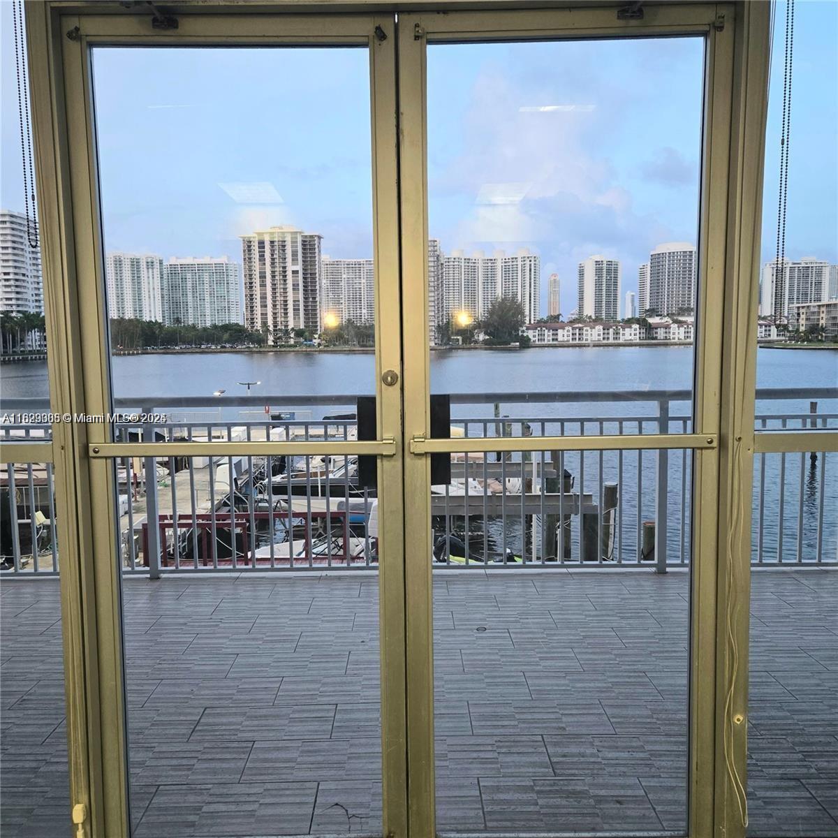 DEL PRADO MARINA - Residential Lease