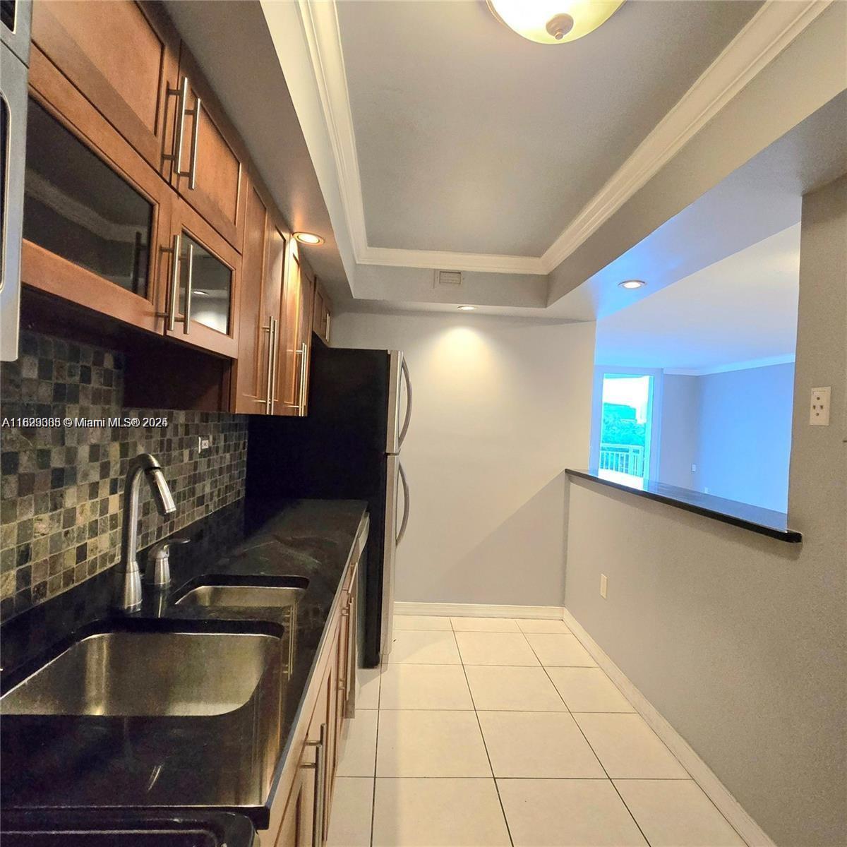 DEL PRADO MARINA - Residential Lease