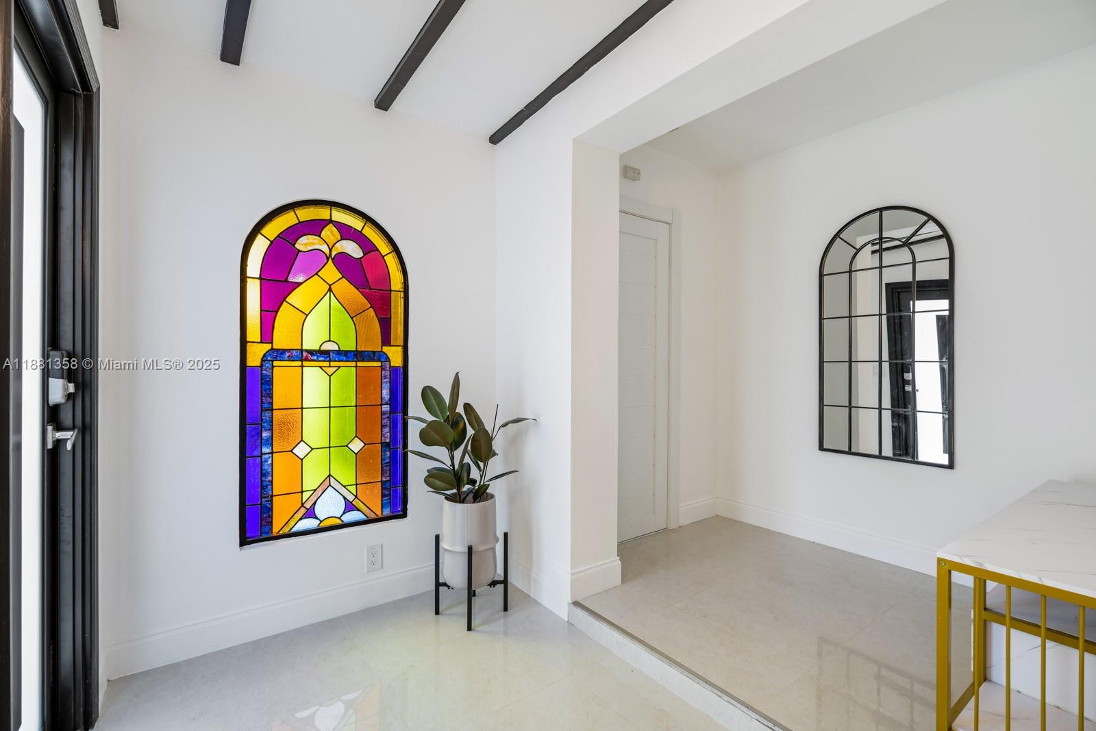 LAKE ESTATES - Residential