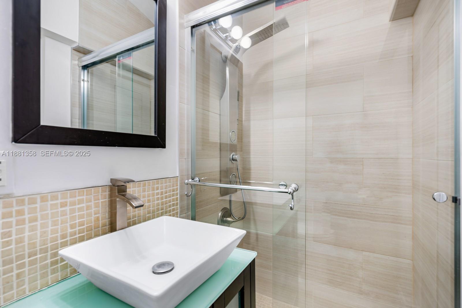 LAKE ESTATES - Residential