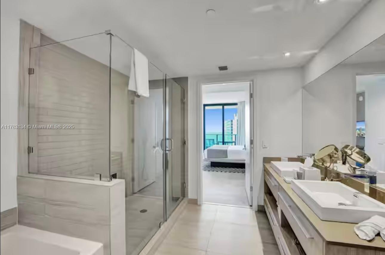 4010 SOUTH OCEAN CONDO - Residential