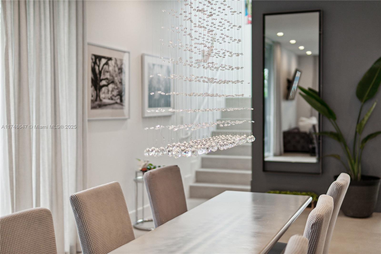 AMND MIAMI SUBURBAN ACRES - Residential Lease