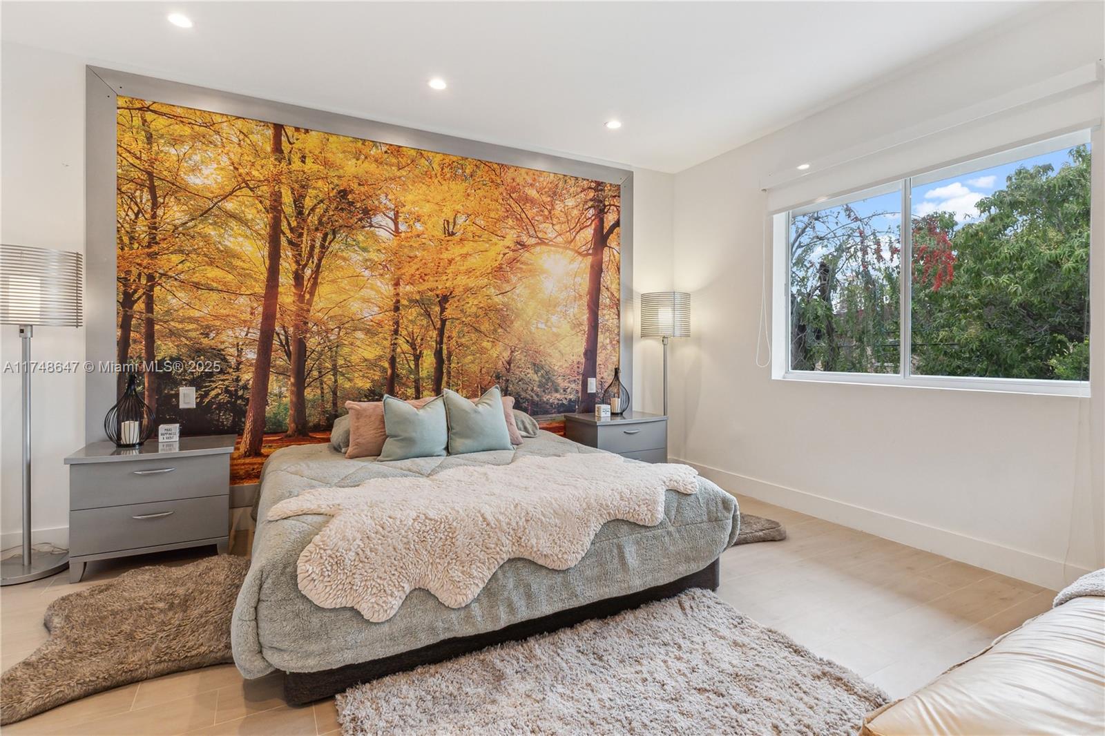 AMND MIAMI SUBURBAN ACRES - Residential Lease