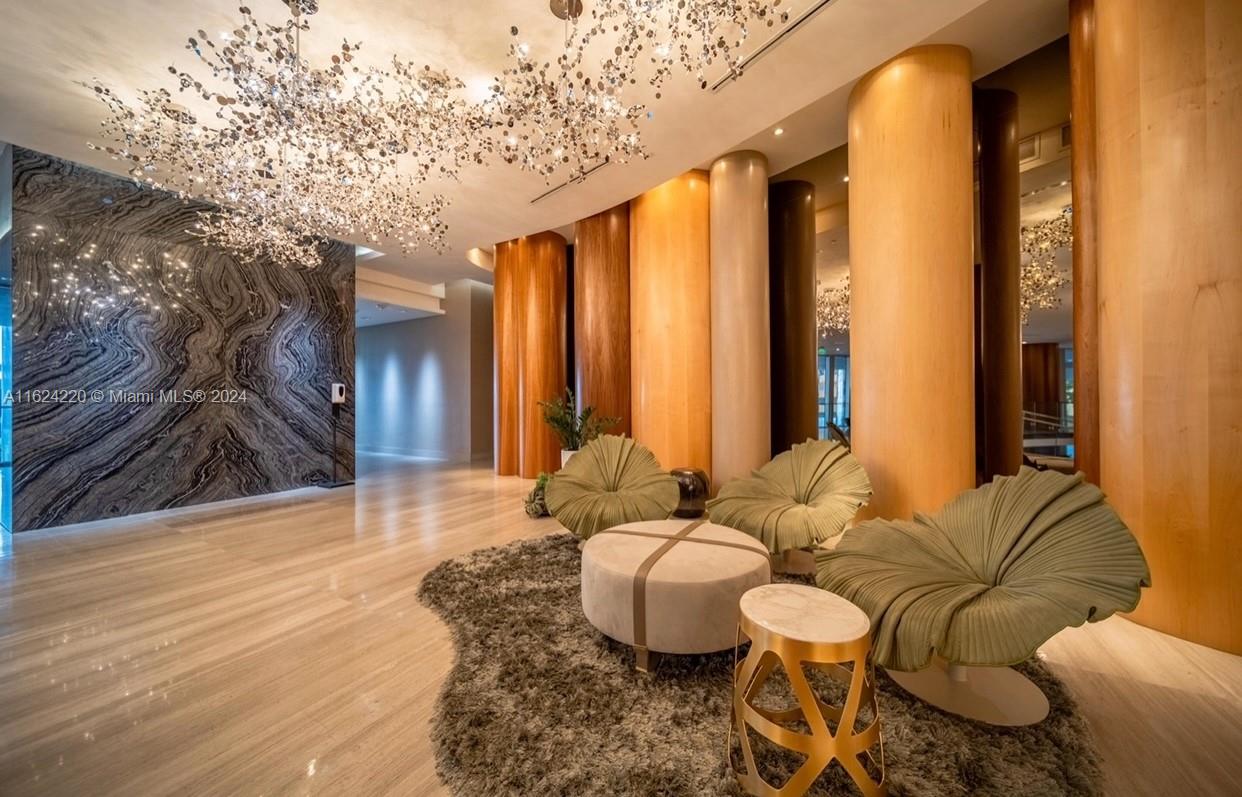 ARIA ON THE BAY CONDO - Residential