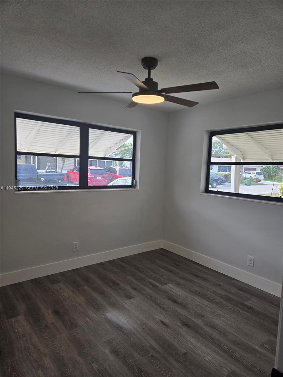 PARADISE GARDENS - Residential