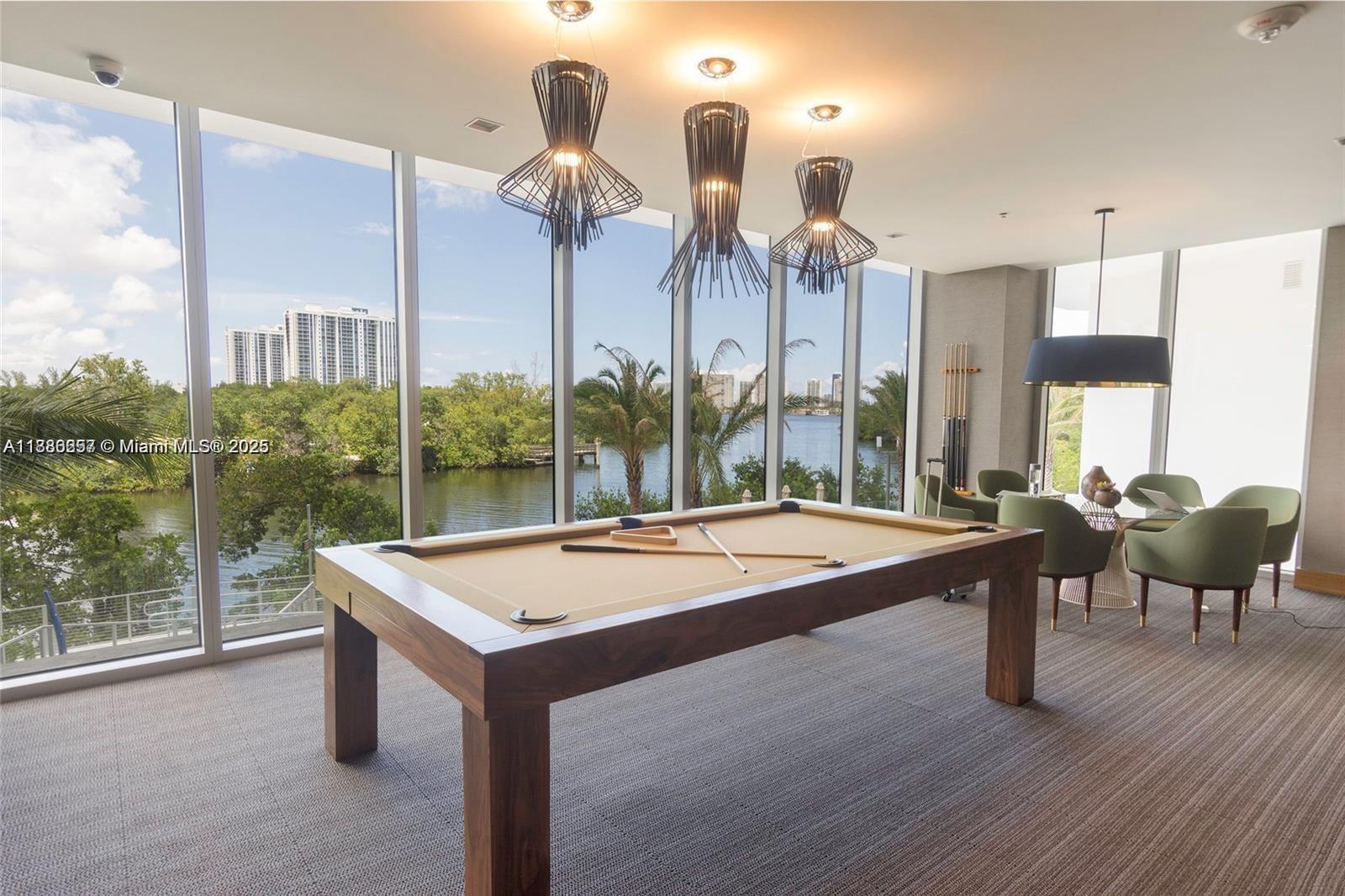 THE HARBOUR NORTH CONDO - Residential Lease