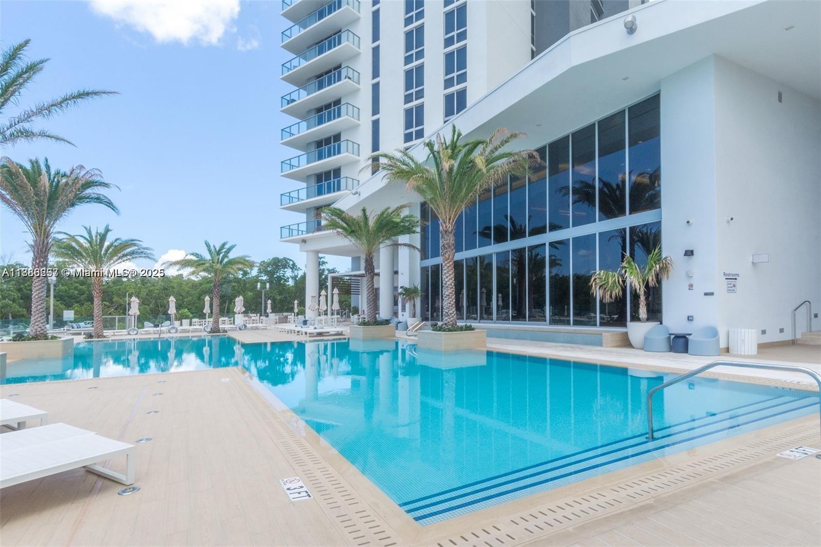 THE HARBOUR NORTH CONDO - Residential Lease