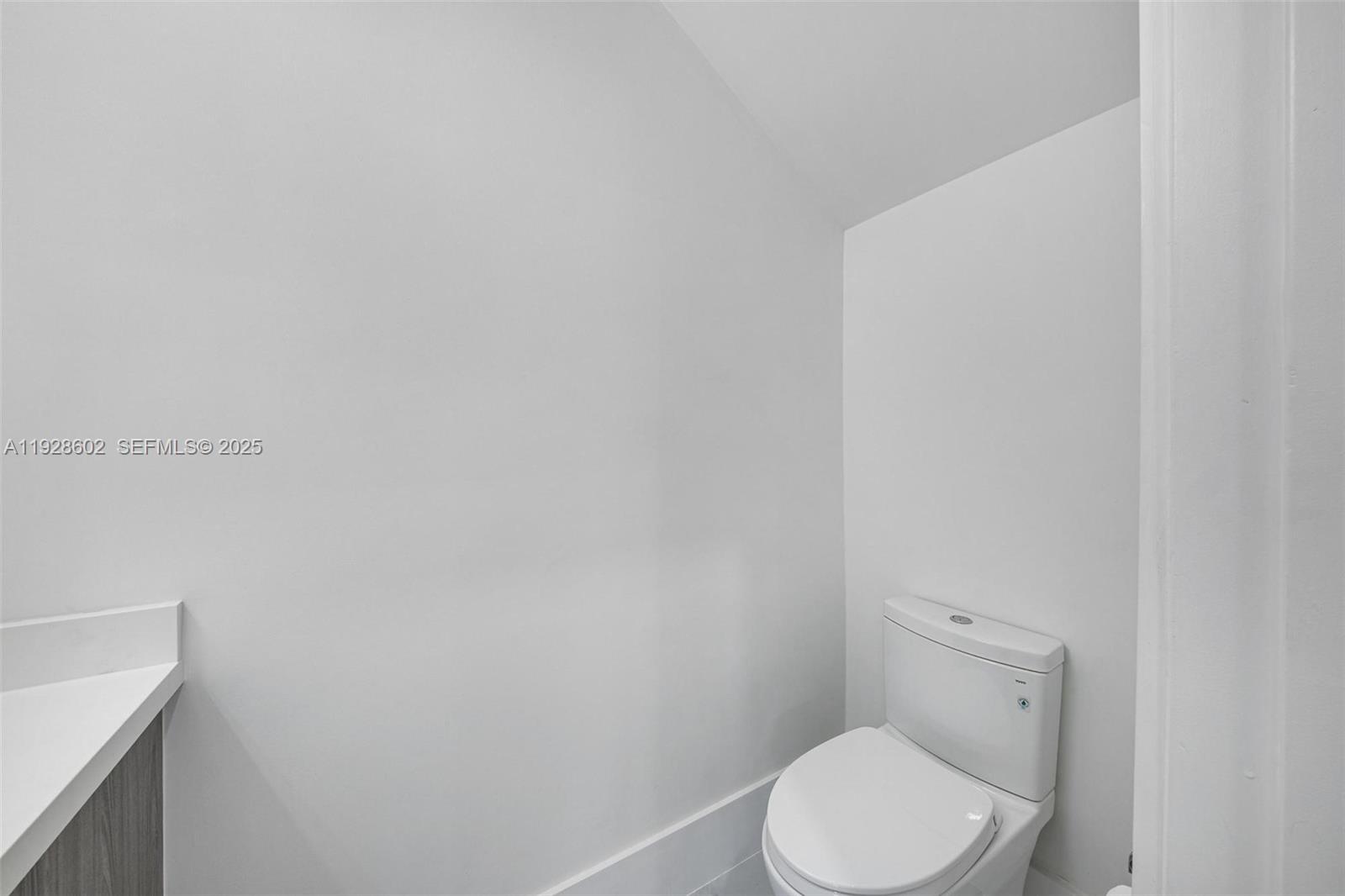 CARTERS ADDN TO C GR - Residential Lease