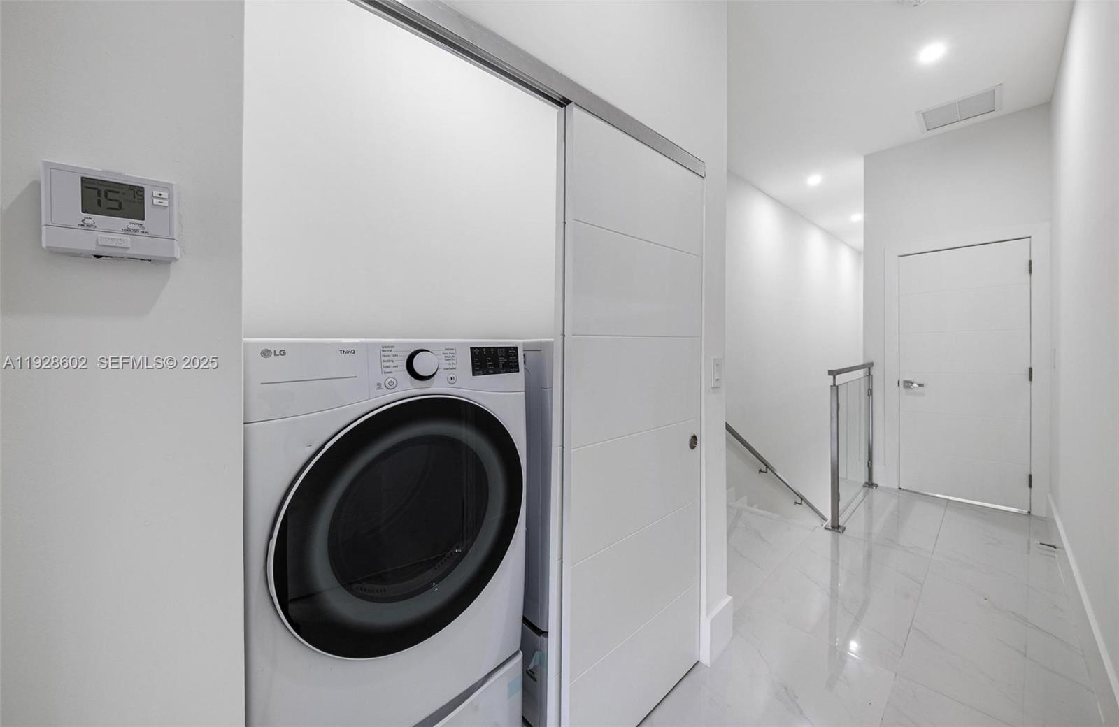 CARTERS ADDN TO C GR - Residential Lease