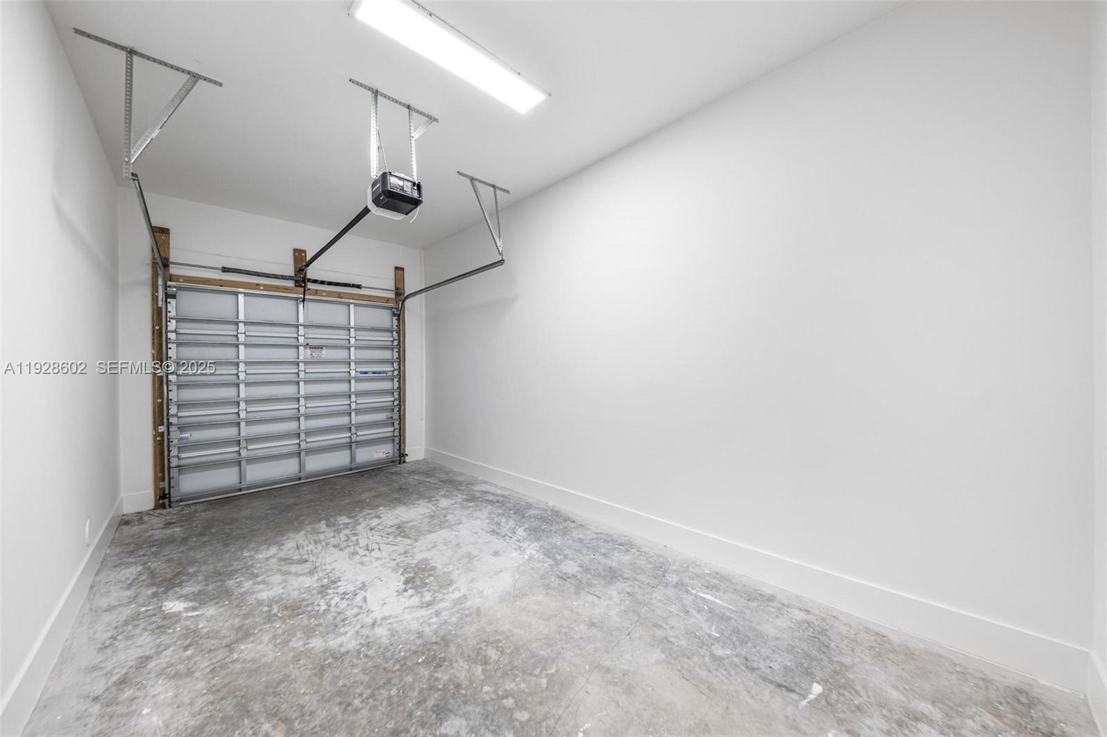 CARTERS ADDN TO C GR - Residential Lease