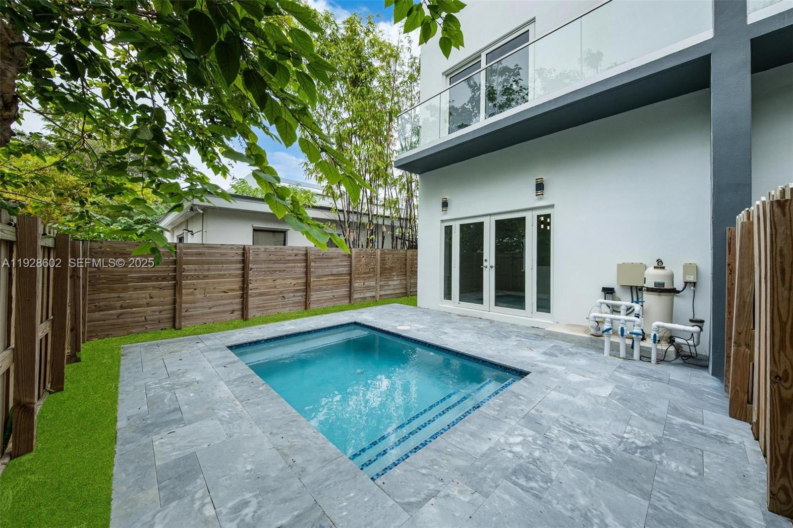 CARTERS ADDN TO C GR - Residential Lease