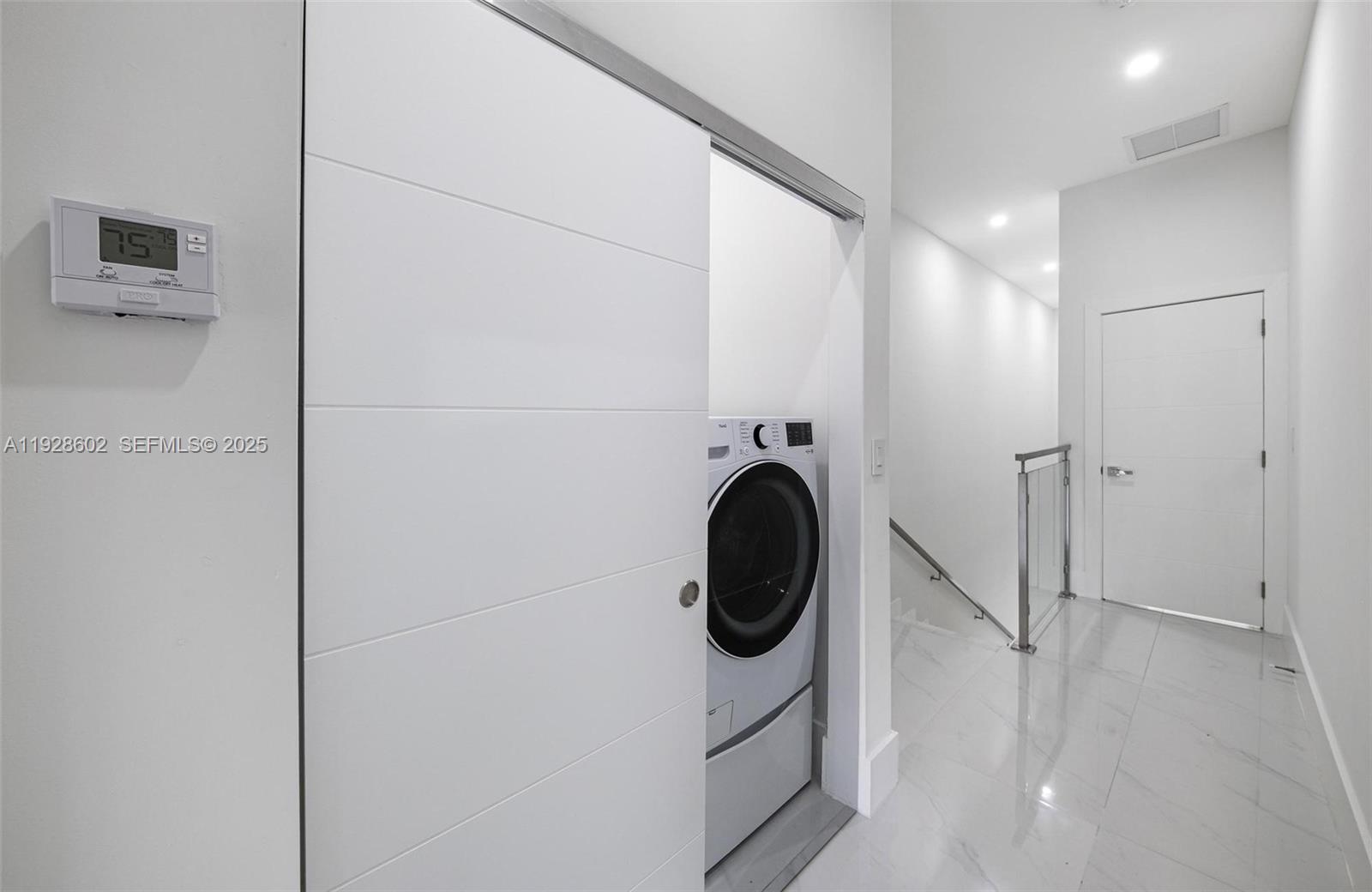 CARTERS ADDN TO C GR - Residential Lease