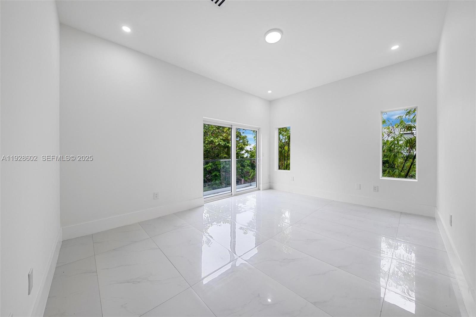 CARTERS ADDN TO C GR - Residential Lease