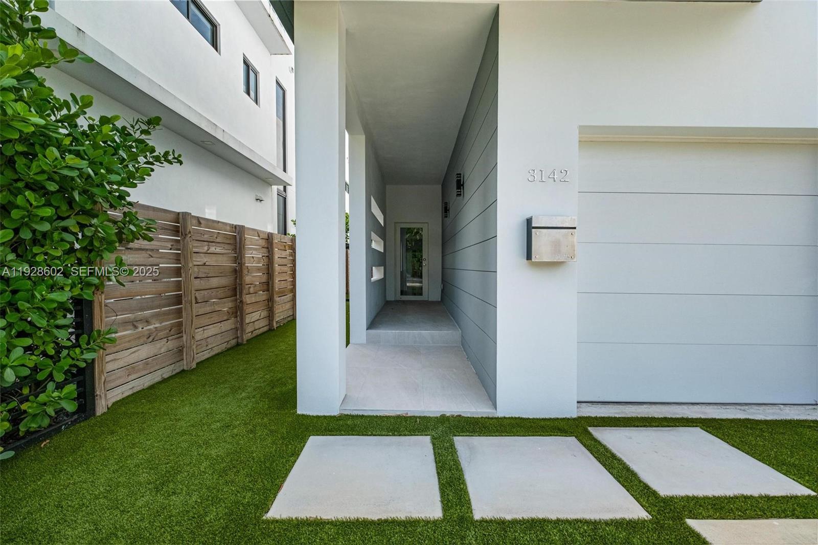 CARTERS ADDN TO C GR - Residential Lease