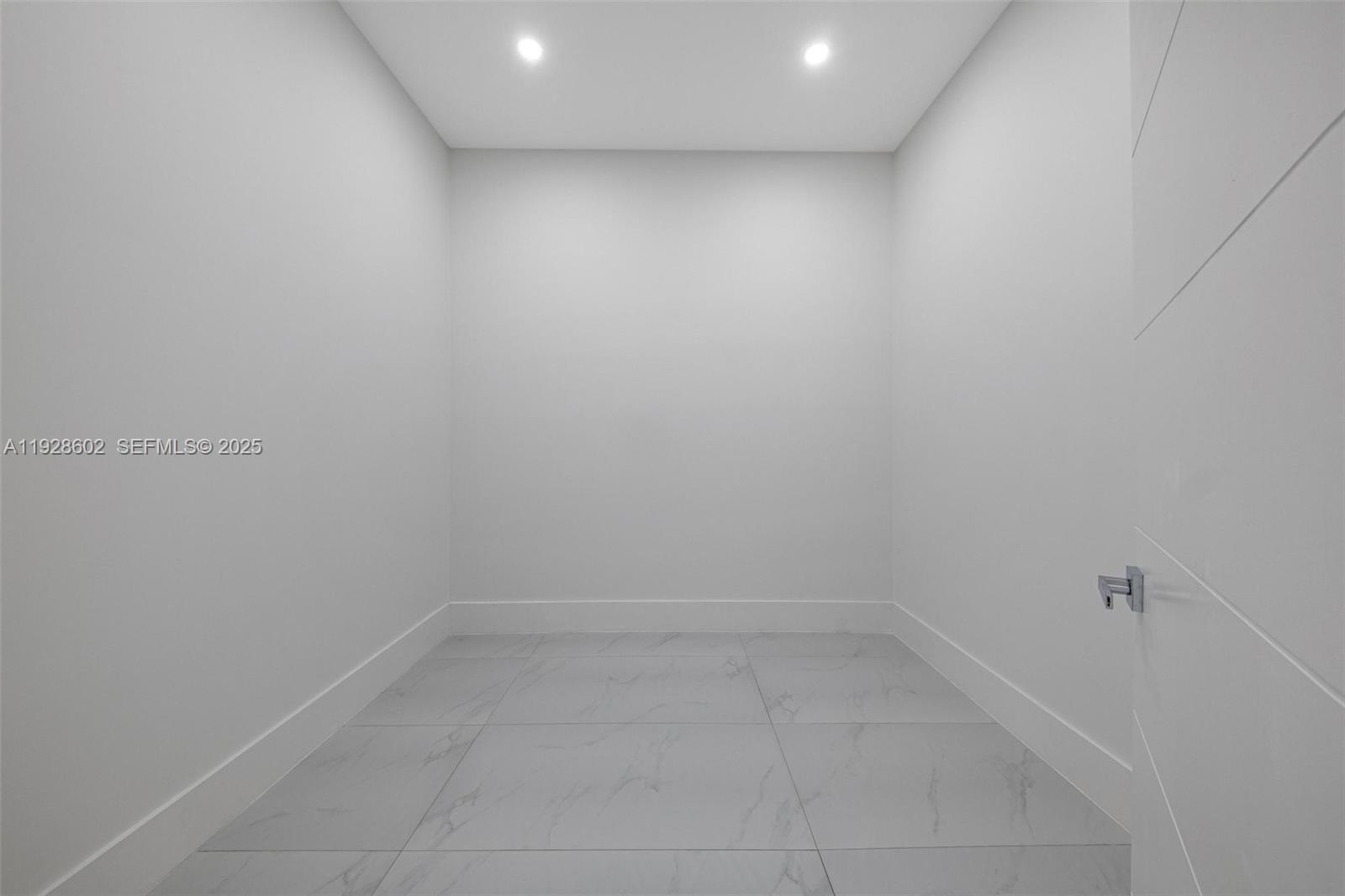 CARTERS ADDN TO C GR - Residential Lease