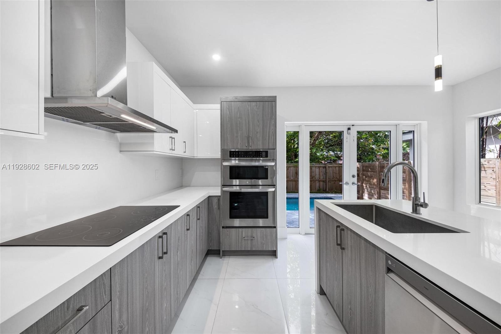 CARTERS ADDN TO C GR - Residential Lease