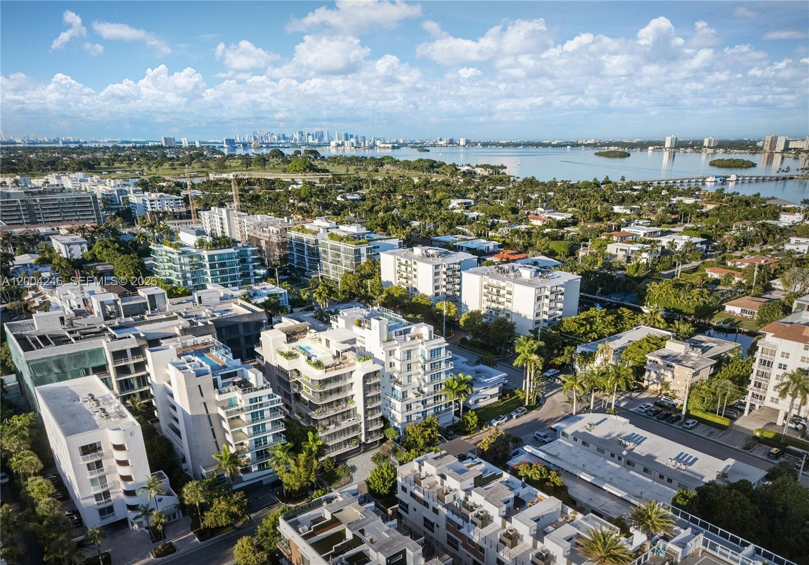 BAY HARBOR ISLAND - Residential