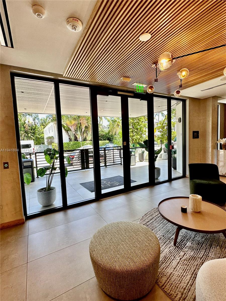 LINCOLN SUB - Residential