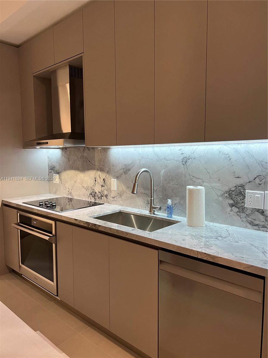 LINCOLN SUB - Residential