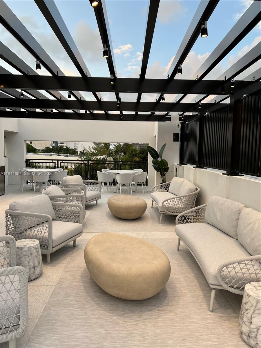 LINCOLN SUB - Residential