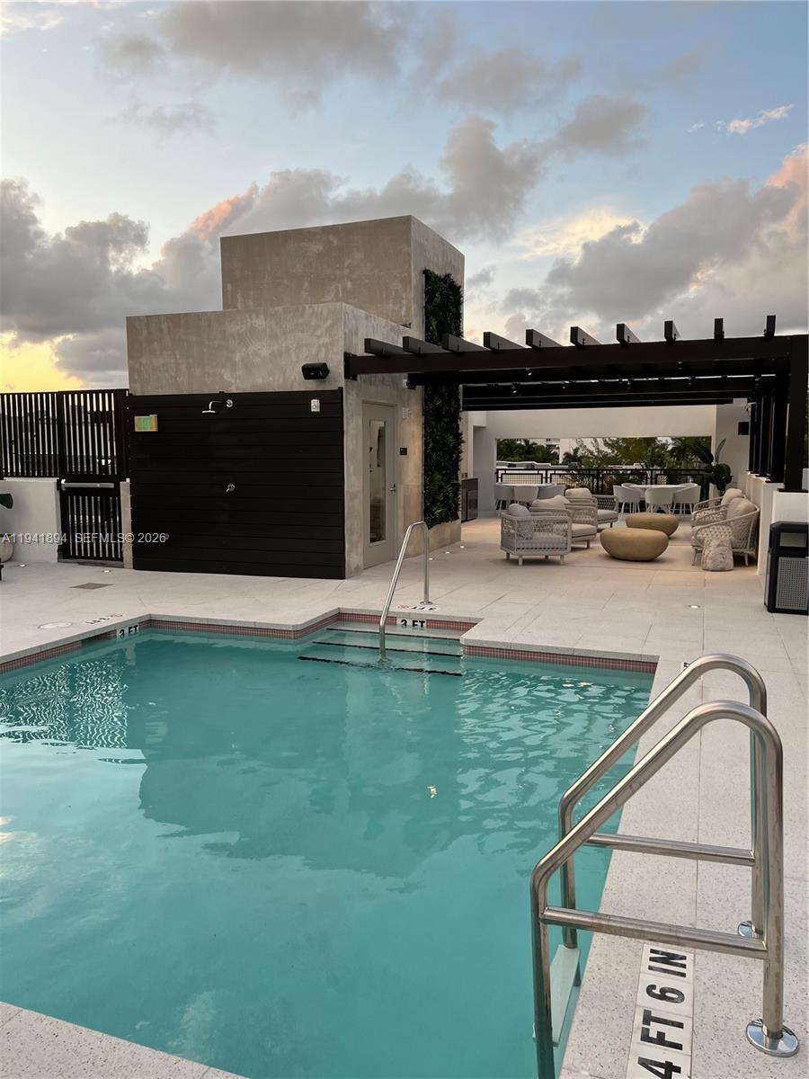 LINCOLN SUB - Residential