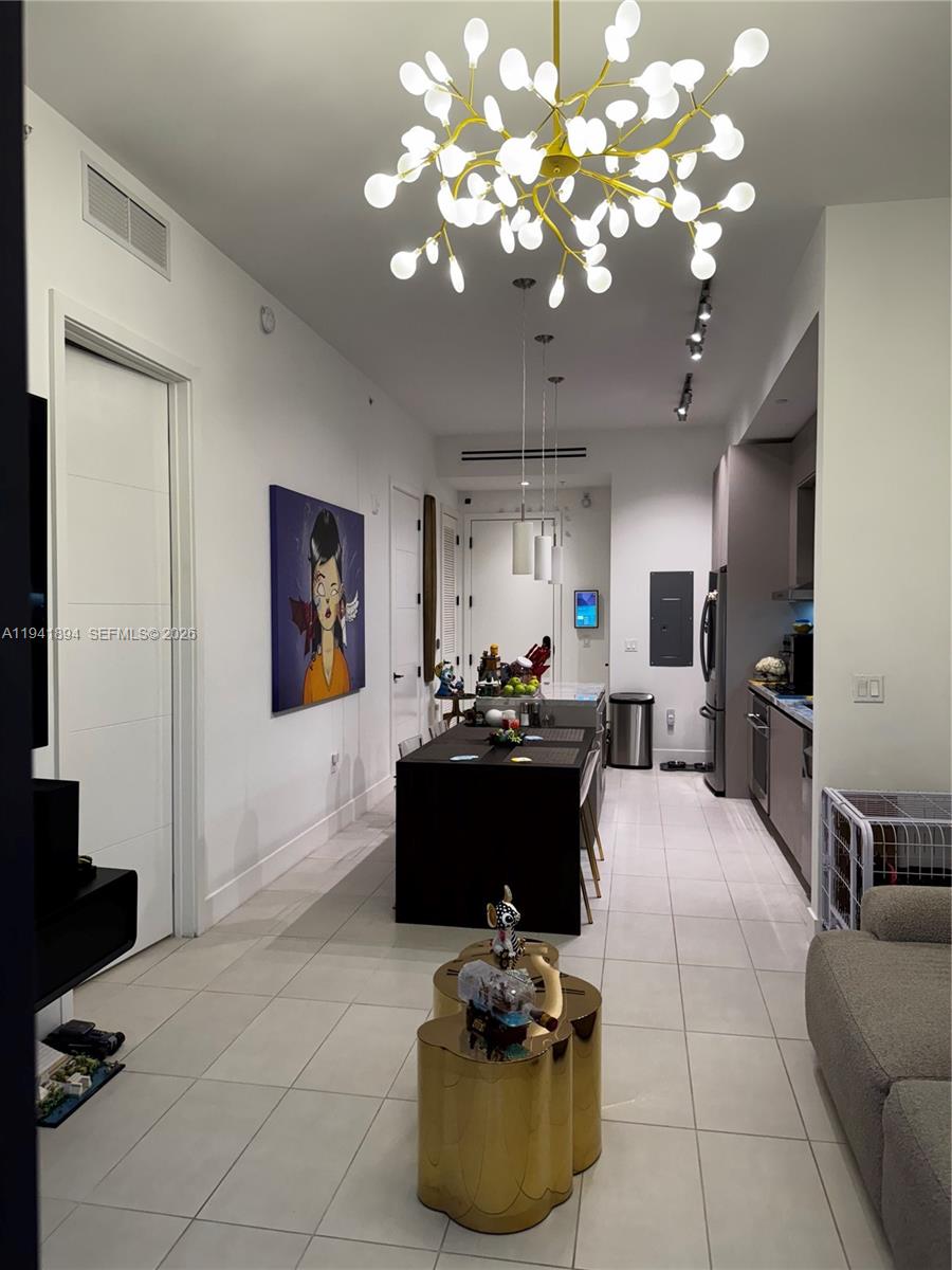 LINCOLN SUB - Residential