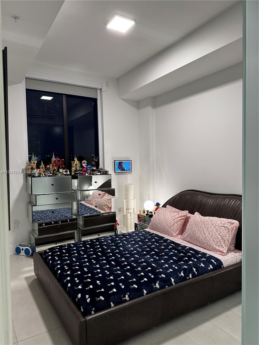 LINCOLN SUB - Residential