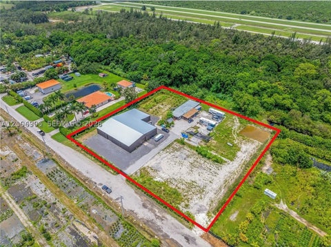 Photo of 5601 SW 210th Ter, Southwest Ranches, FL 33332 (MLS # A12104906)