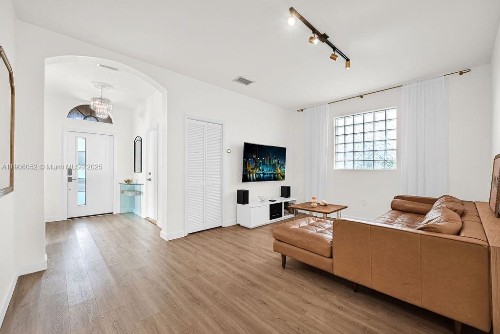 BALMORAL SUB PHASE I - Residential