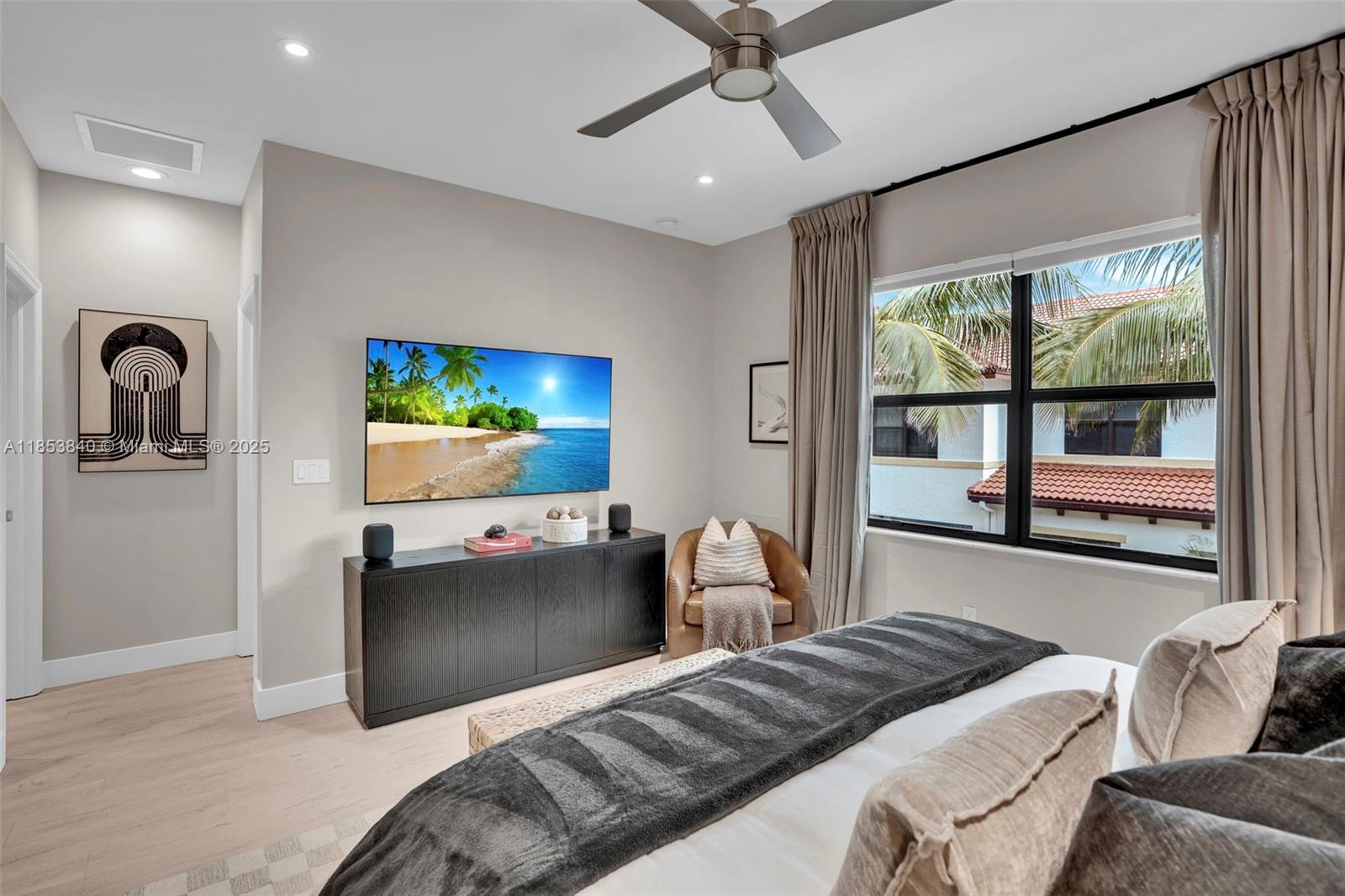 PORTOFINO SPRINGS - Residential
