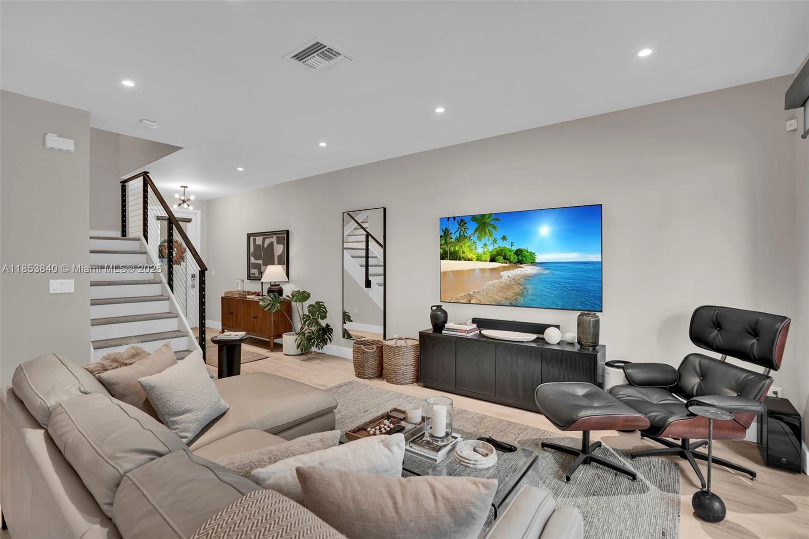 PORTOFINO SPRINGS - Residential