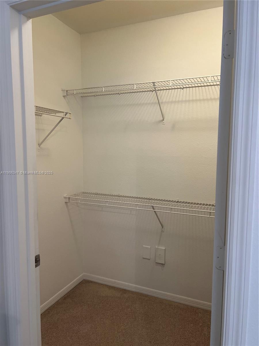 VILLAS AT EMERALD DUNES C - Residential Lease