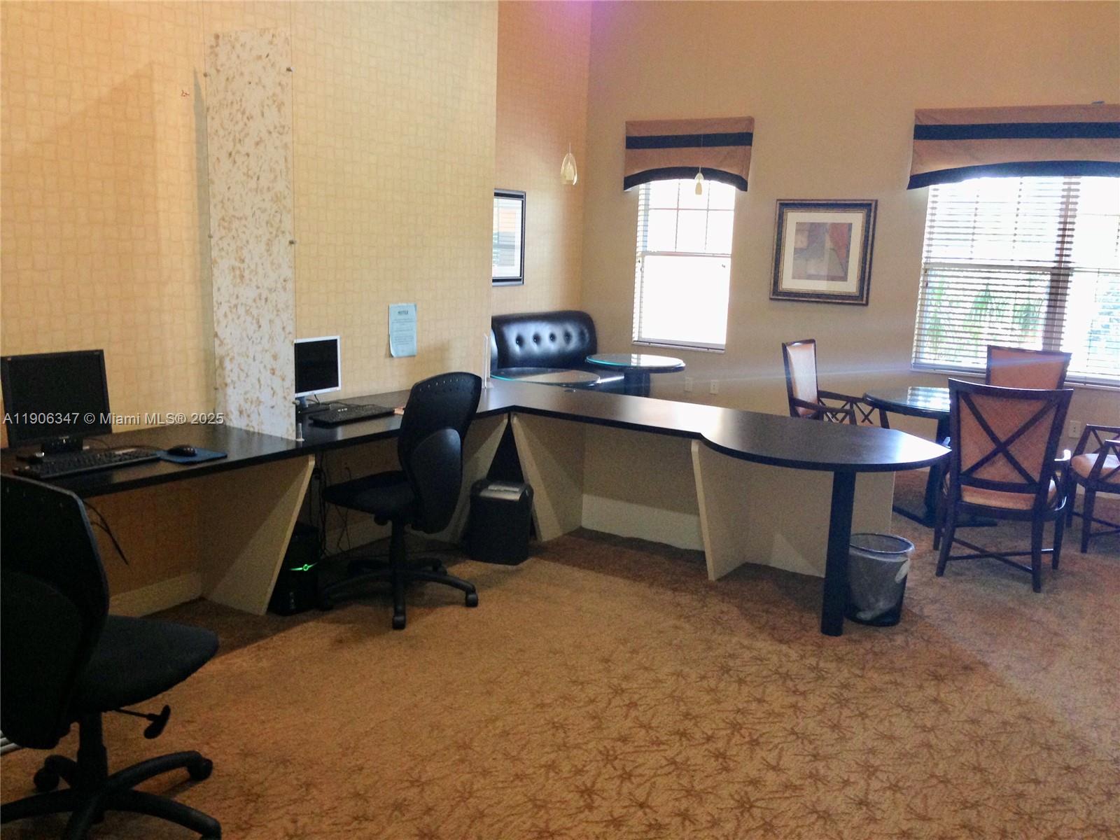 VILLAS AT EMERALD DUNES C - Residential Lease