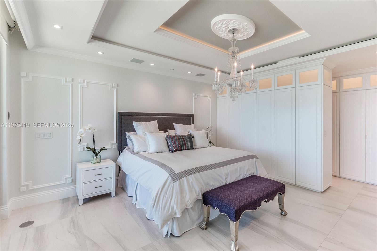 IL VILLAGGIO ON SOUTH BEAC - Residential