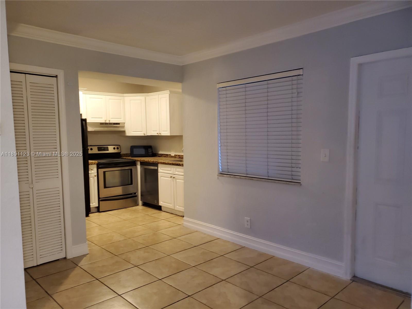 MOFFETT PLACE CONDO - Residential Lease