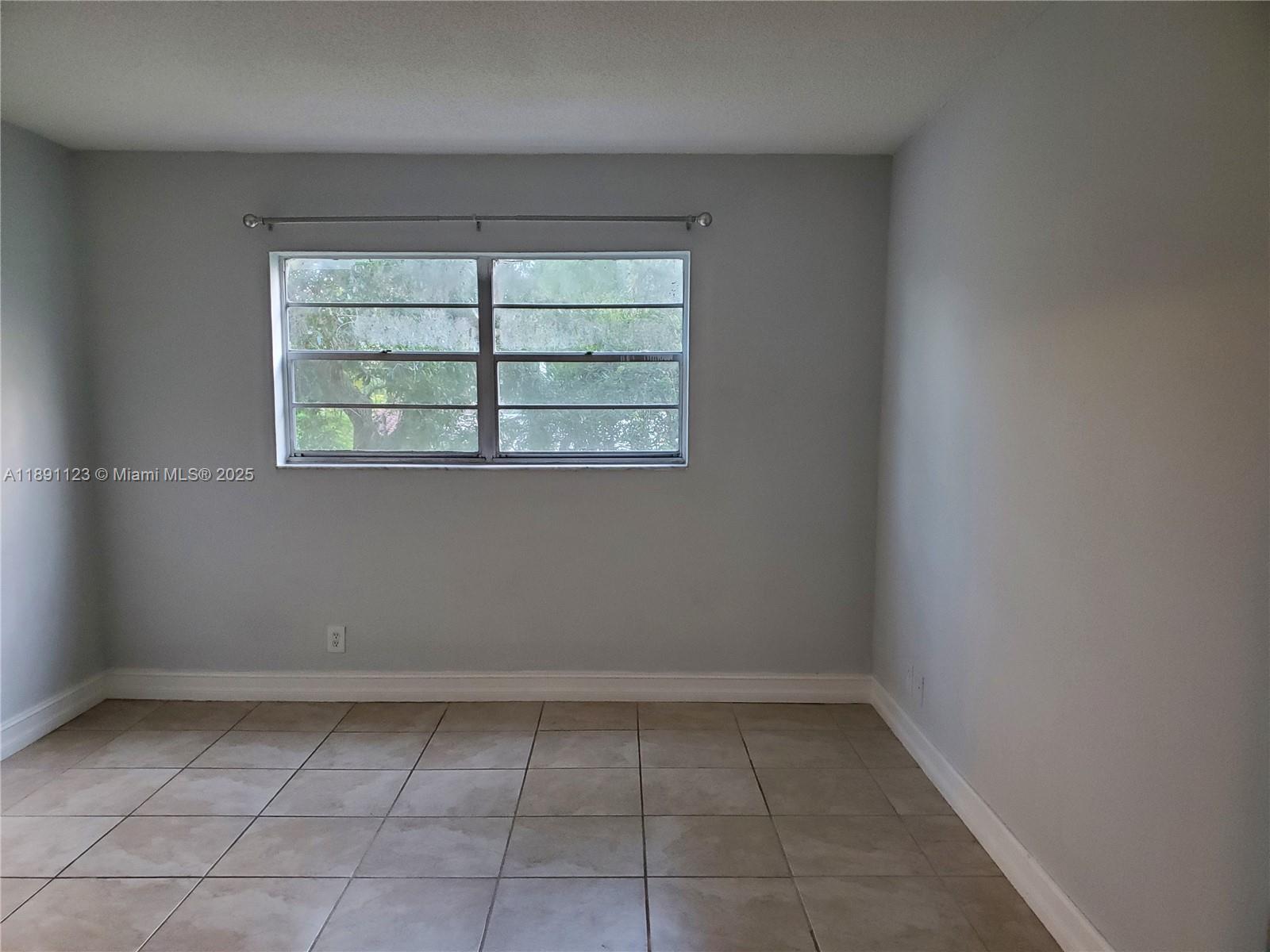 MOFFETT PLACE CONDO - Residential Lease