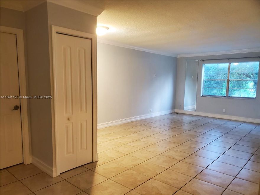 Super nice remodeled unit with tile floor, updated kitchen and both bathroom. Great area !!!. 10 min from park,beach and shops.