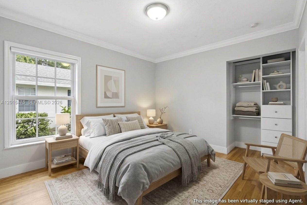 CORAL GABLES RIV SEC 6 - Residential Lease