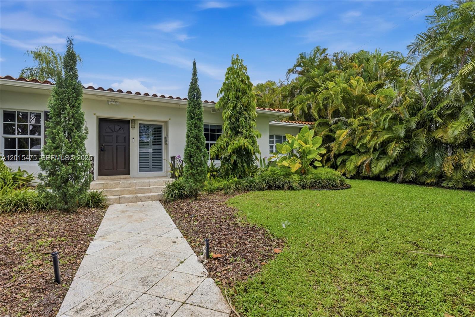 CORAL GABLES RIV SEC 6 - Residential Lease
