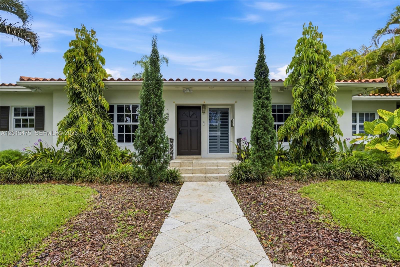 1551 Delgado Ave